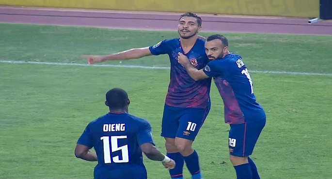 الأهلي يفوز على الترجي في تونس بهدف ويضع قدما في نهائي دوري الأبطال