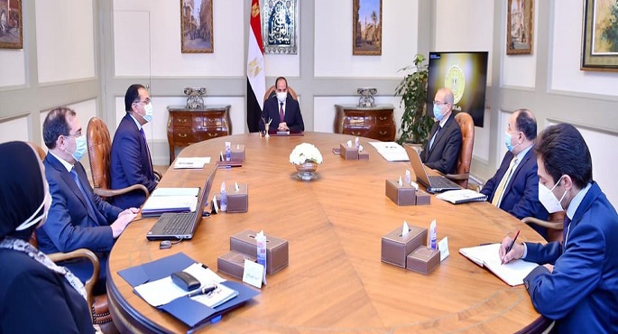 الرئيس السيسي يوجه بمواصلة تنفيذ خطة توصيل الغاز الطبيعي للوحدات السكنية المنزلية والمدن الجديدة