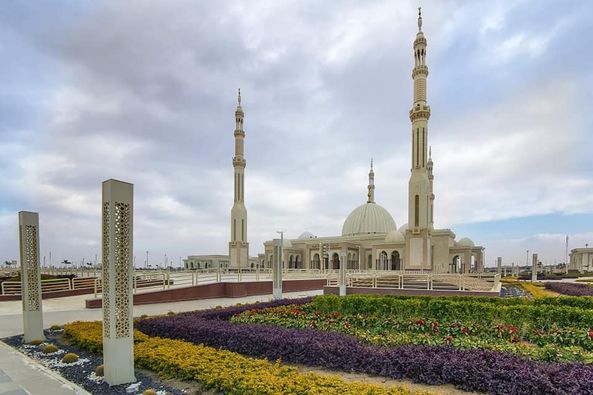 بالصور.. وزير الشباب والرياضة يكرم الفائزين بمسابقتي مهرجان “العاصمة الإدارية الرياضي”