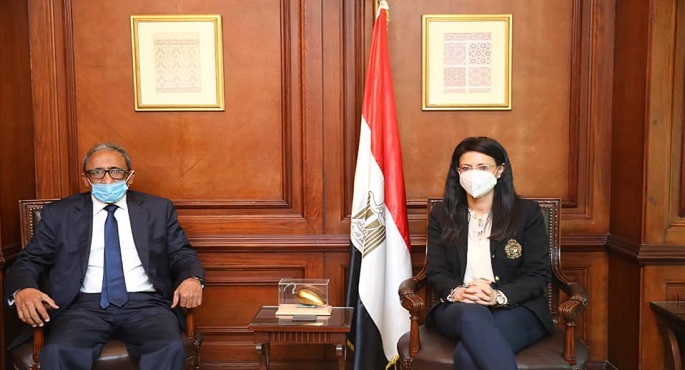 بالصور.. المشاط تلتقي محمدي أحمد الأمين العام الجديد لمجلس الوحدة الاقتصادية العربية
