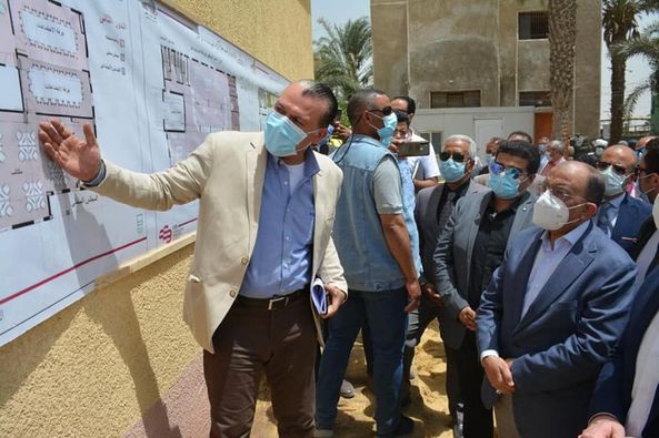 بالصور.. وزير التنمية المحلية ومحافظ بني سويف يتفقدان المحطة الوسيطة بناصر