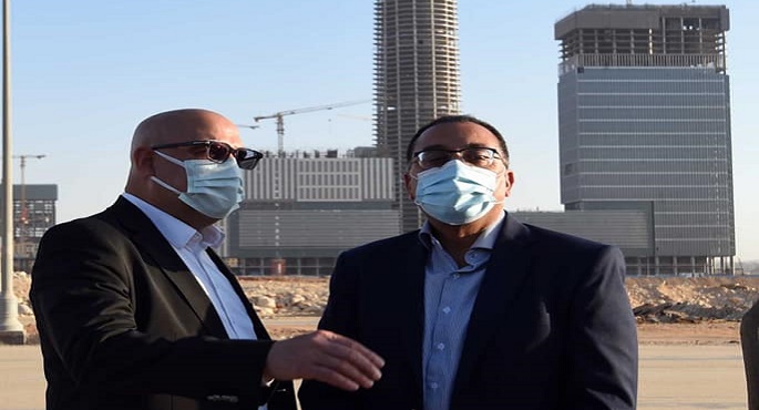 بالصور.. رئيس الوزراء يتفقد مشروعات العاصمة الإدارية الجديدة لمتابعة سير الأعمال