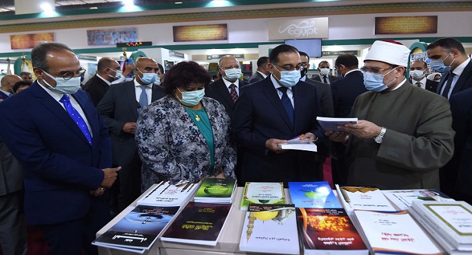 بالصور.. رئيس الوزراء يفتتح أعمال الدورة 52 لمعرض القاهرة الدولي للكتاب تحت شعار (في القراءة حياة)