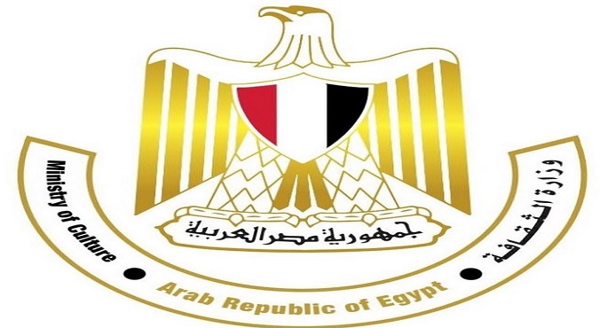 وزيرة الثقافة تحيل المسئولين بالأوبرا للتحقيق بسبب «القطط»