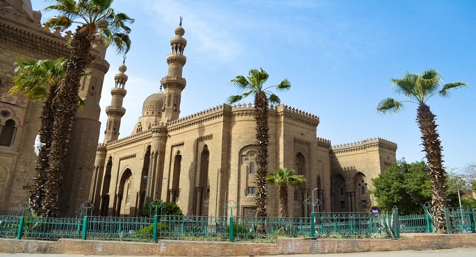 الآثار: ترميم “غطاء زجاجي” بمسجد الرفاعي بعد سقوطه
