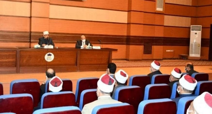 وزير الأوقاف يكرم مديريات الأوقاف الأكثر تميزًا في تحصيل صكوك الأضاحي