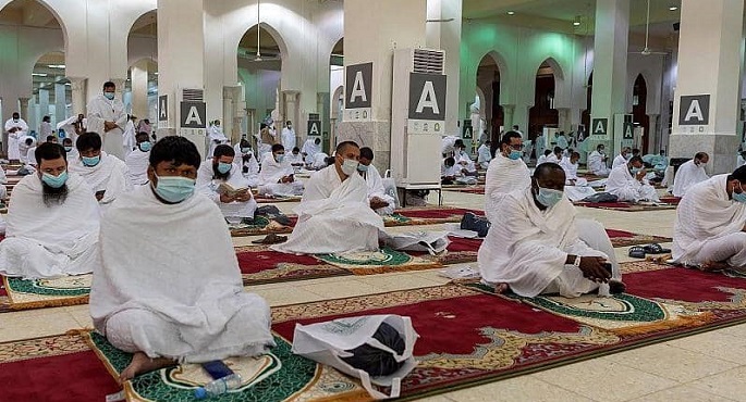 الشؤون الإسلامية السعودية تعلن نجاح خطتها الاحترازية بمسجد نمرة في مشعر عرفات