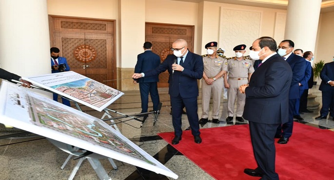 بالفيديو والصور.. السيسي يتابع عقب صلاة العيد الموقف التنفيذي والإنشائي لمدينة الفنون بالعلمين الجديدة