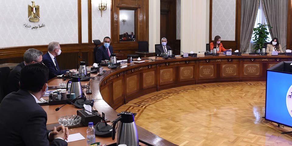 رئيس الوزراء يلتقى وفد شركة “سكاتك” النرويجية للطاقة المتجددة