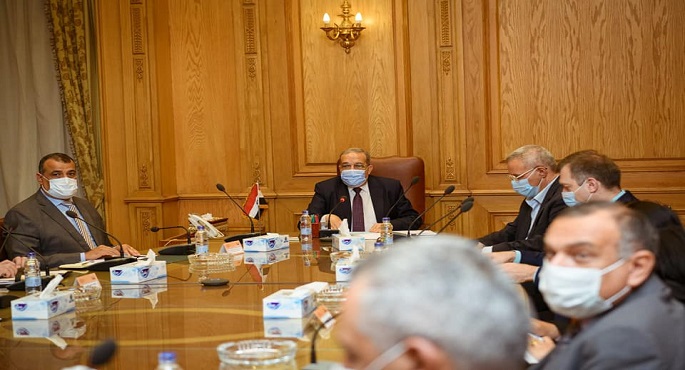 بالصور .. وزير الإنتاج الحربي و وزير الصناعة البيلاروسي يبحثان مستجدات التعاون المشترك