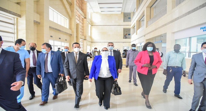 بالصور .. وزيرة الصحة تنقل رسالة تهنئة من الرئيس السيسي بمناسبة العيد الوطني لجمهورية جنوب السودان