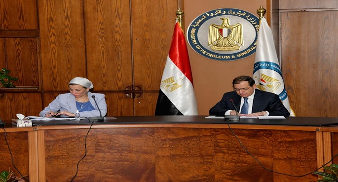 بالصور .. وزيرا البترول والبيئة يبحثان أسس التوافق البيئي لأنشطة التعدين واستغلال الثروات التعدينية