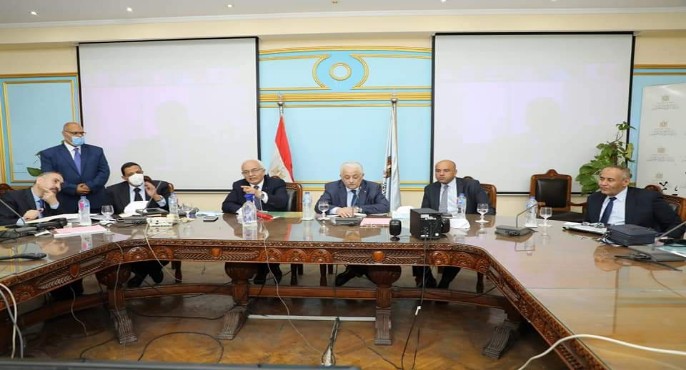 بالصور.. وزير التربية والتعليم يتابع سير عمليات امتحانات الثانوية العامة من غرفة عمليات الوزارة