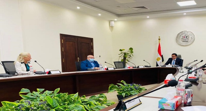 بالصور.. وزير التعليم العالى يبحث إنشاء فرع لجامعة نيوجيرسي سيتي الأمريكية بالعاصمة الإدارية الجديدة
