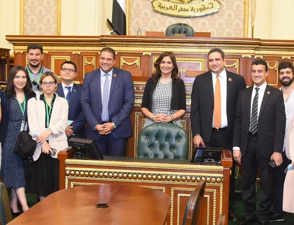 بالصور.. رئيس النواب يستقبل وفدا شبابيا في إطار مبادرة إحياء الجذور المصرية القبرصية اليونانية