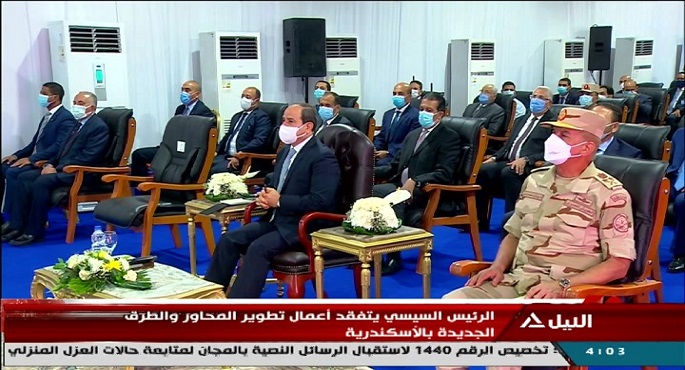الرئيس السيسي يتفقد أعمال تطوير المحاور والطرق الجديدة بالإسكندرية