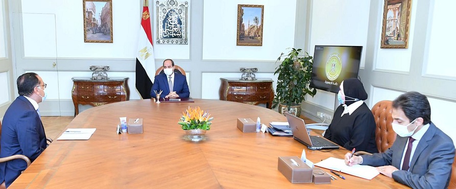 الرئيس السيسي يوجه بالتوسع في مخطط إنشاء المجمعات الصناعية في مناطق جديدة على مستوى الجمهورية