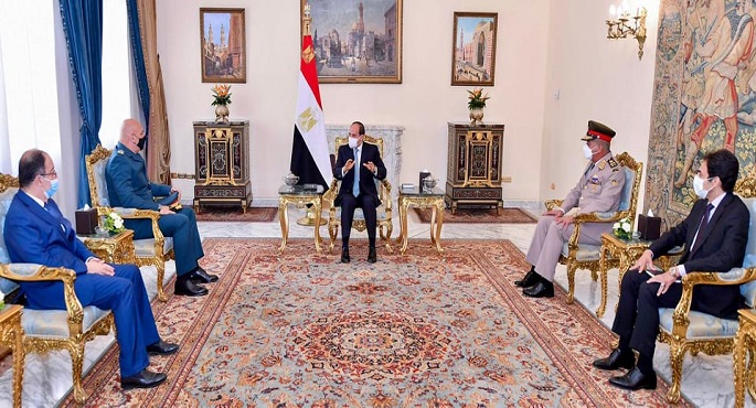 الرئيس السيسي: الجيوش الوطنية هي العمود الفقري الضامن لاستقرار وتماسك الدول