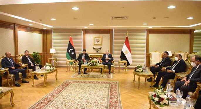 النائب العام يستقبل نظيره الليبي بمكتبه في القاهرة