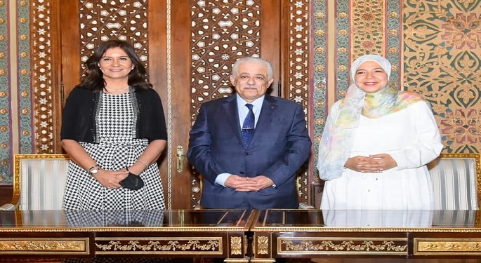 وزيرة الهجرة: إتاحة مناهج اللغة العربية والتربية الدينية وقبول الآخر على تطبيق “اتكلم عربي”