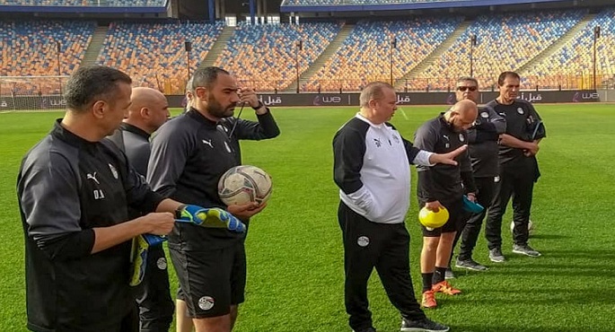 محاضرة فنية بالفيديو اليوم للاعبى المنتخب الأولمبى استعدادا لمواجهة اسبانيا الخميس