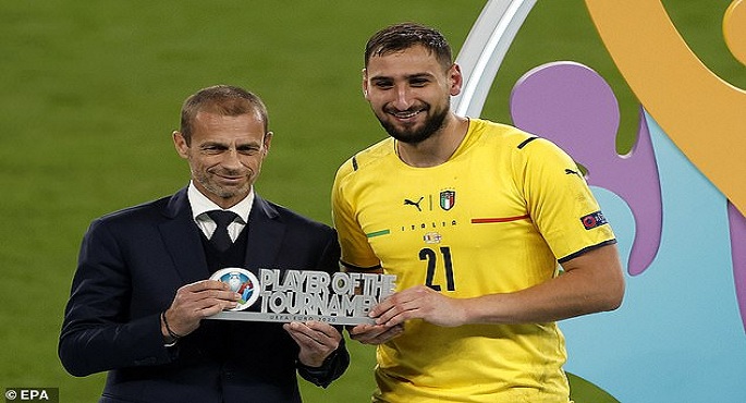 بعد قيادة بلاده للتتويج .. حارس ايطاليا يفوز بجائزة افضل لاعب فى يورو 2020