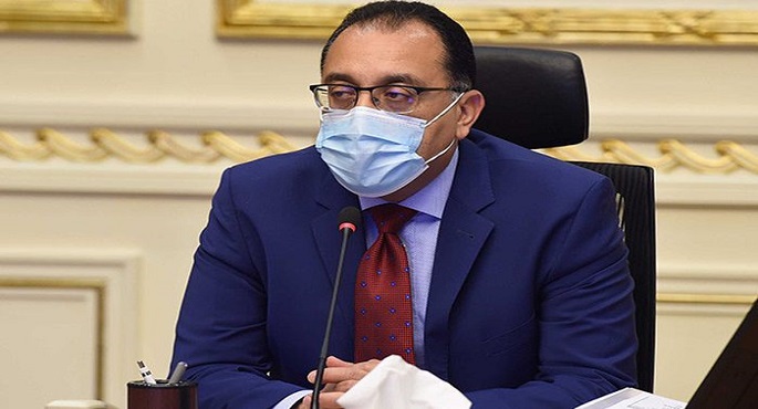 مدبولي يستعرض تقريرا عن جهود منظومة الشكاوى الحكومية في يونيو