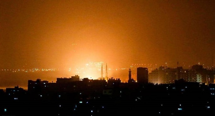 غارات جوية إسرائيلية تستهدف 4 مواقع لحماس في غزة