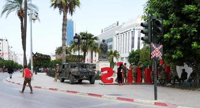 تونس تترقب خارطة طريق قد تفضي لانتخابات مبكرة بقانون جديد