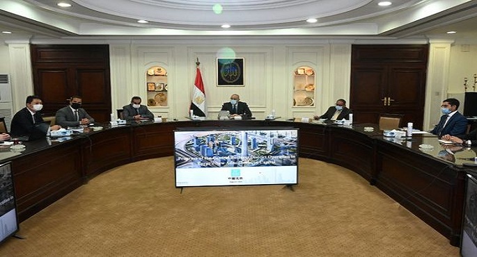بالصور.. وزير الإسكان يعقد اجتماعه الثاني لمتابعة خطوات تنفيذ خطة إدارة وتشغيل منطقة الأعمال المركزية بالعاصمة الإدارية الجديدة