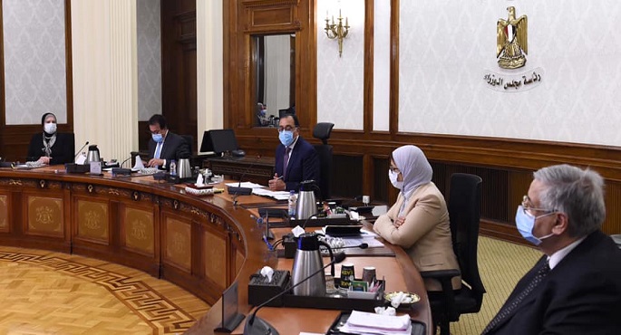 بالصور .. رئيس الوزراء يتابع تنفيذ تكليفات الرئيس بالتوسع في توطين صناعة الدواء في مصر