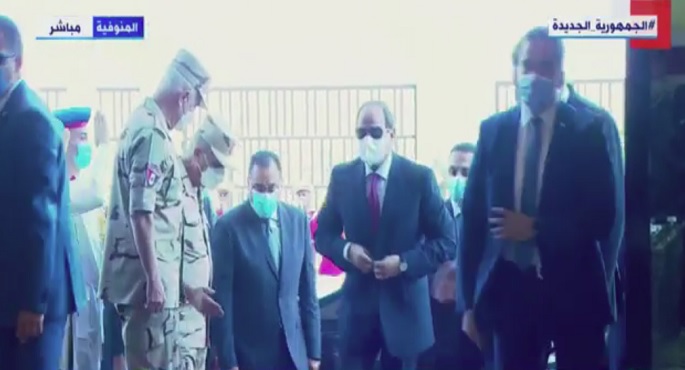 السيسي يصل إلى مدينة السادات بالمنوفية لافتتاح المدينة الصناعية الغذائية “سايلو فودز “