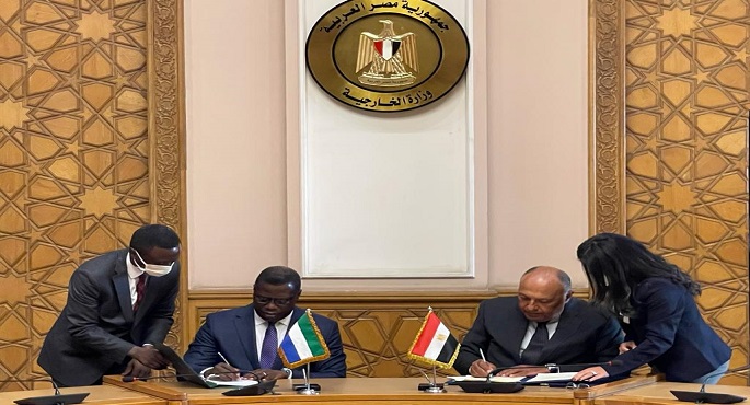 بالصور.. شكري ونظيره السيراليوني يوقعان عددا من اتفاقيات التعاون الثنائي بين البلدين