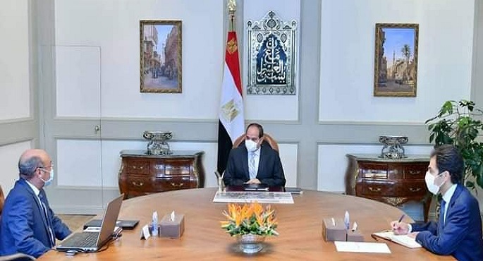 بالصور.. الرئيس السيسي يوجه بتوسيع نطاق خدمات الشهر العقاري للتوثيق المميز والسريع