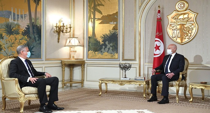 سعيد يبحث مع  نائب رئيس مجموعة البنك الدولي لشئون الشرق الأوسط وشمال إفريقيا الوضع الاقتصادي بتونس