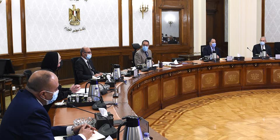 رئيس الوزراء يتابع خطوات إنشاء المنطقة الصناعية الروسية