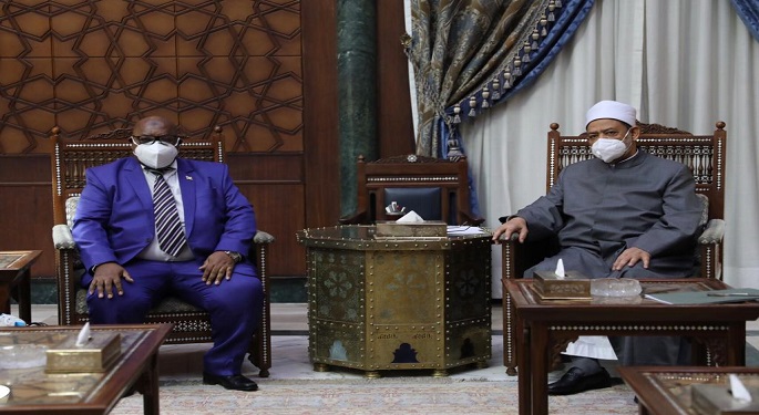 شيخ الأزهر: ندعم الدول والشعوب بالفكر والمنهج الأزهري المعتدل