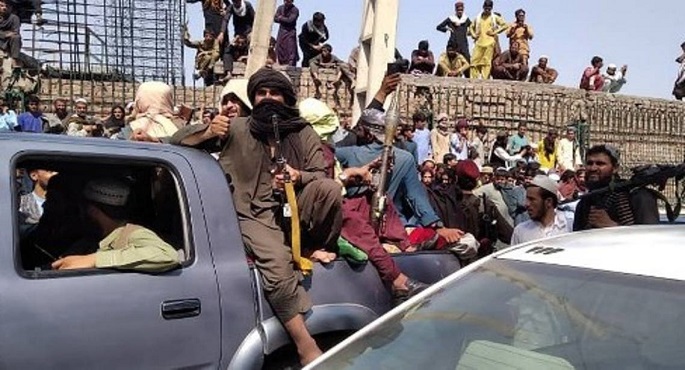 مع دخول مقاتلي طالبان أطراف العاصمة الأفغانية كابول.. الرئيس غني يغادر إلى طاجيكستان