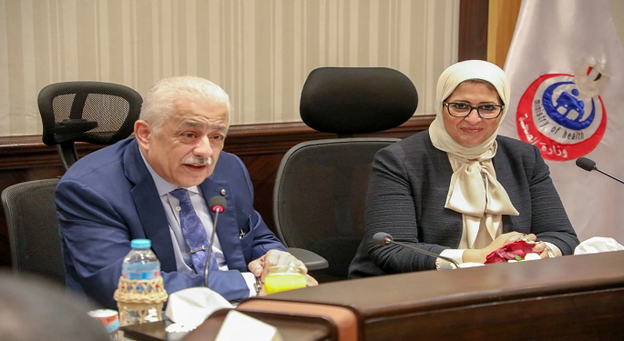 بالصور.. وزيرا الصحة والتعليم يبحثان سبل التعاون لتوفير الوجبات الغذائية الصحية للطلاب
