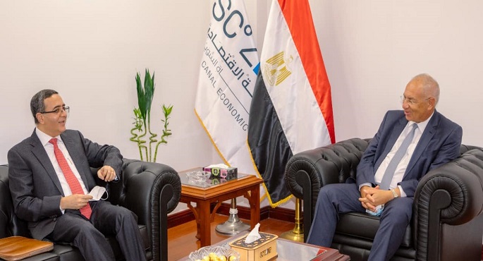 رئيس اقتصادية قناة السويس يبحث مع سفير الهند مجالات التعاون وجذب المزيد من الاستثمارات