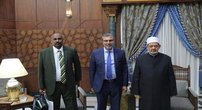 شيخ الأزهر يبحث مع رئيس اتحاد الإذاعات الإسلامية تعزيز التعاون بالأنشطة الدينية والإعلامية