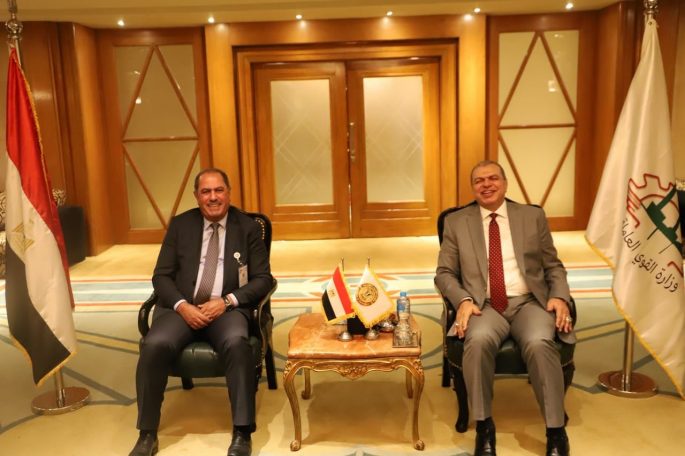 بالصور.. سعفان يلتقي أمين عام العمال العرب لبحث تأثير كورونا علي فرص العمل العربية