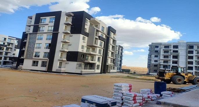 بالصور .. وزير الإسكان يستعرض الموقف التنفيذي للمشروعات السكنية وأعمال المرافق بتوسعات مدينة الشيخ زايد