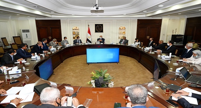 بالصور .. الجزار يلتقي عدداً من المطورين العقاريين لوضع مقترحات لتنظيم السوق العقارية