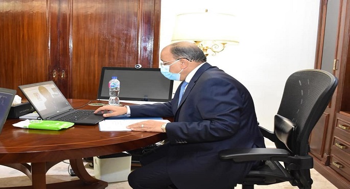 بالصور .. وزير التنمية المحلية يعقد اجتماعاً مع رئيس اتحاد مجالس الكاميرون لاستكمال مباحثات التعاون المشترك