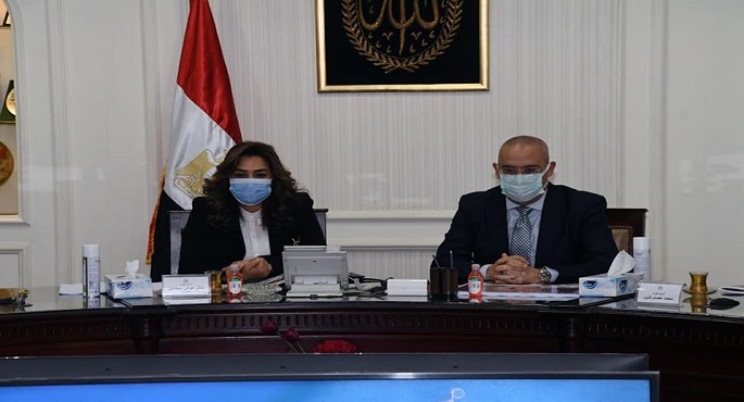 بالصور .. وزير الإسكان ومحافظ دمياط يبحثان مقترحات تطوير بعض المناطق بمدينة رأس البر