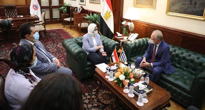 بالصور .. وزيرة الصحة تستقبل السفير اليوناني لدى مصر لبحث سبل التعاون في القطاع الصحي