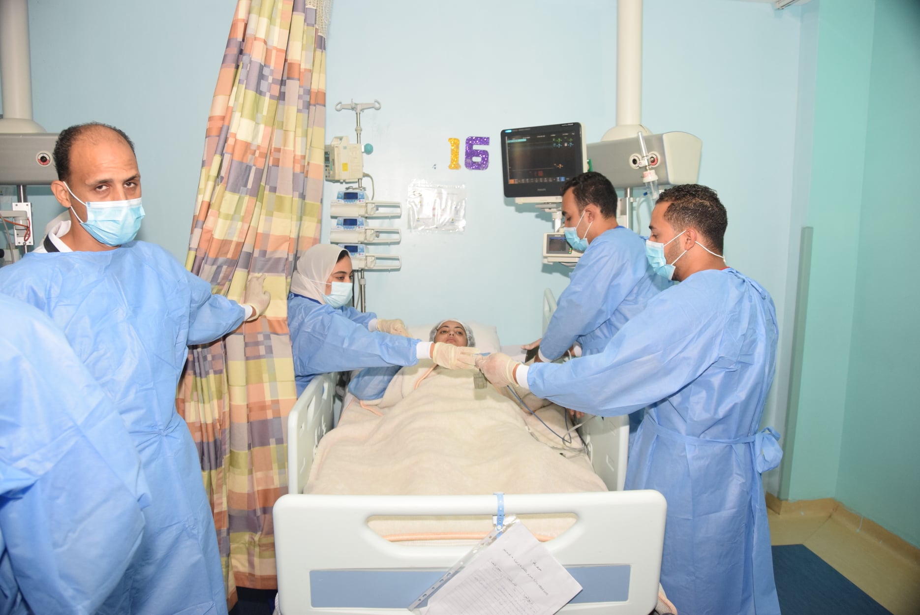 بتوجيهات السيسي .. “الجلاء الطبى للقوات المسلحة” يستقبل الطالبة منة الله