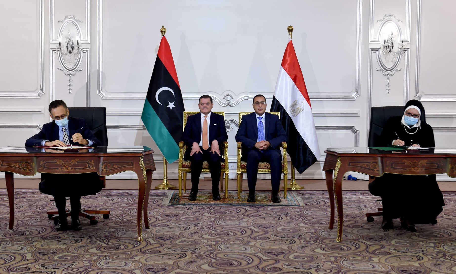 بالفيديو والصور ..مدبولي والدبيبة يشهدان توقيع عدد من مذكرات التعاون