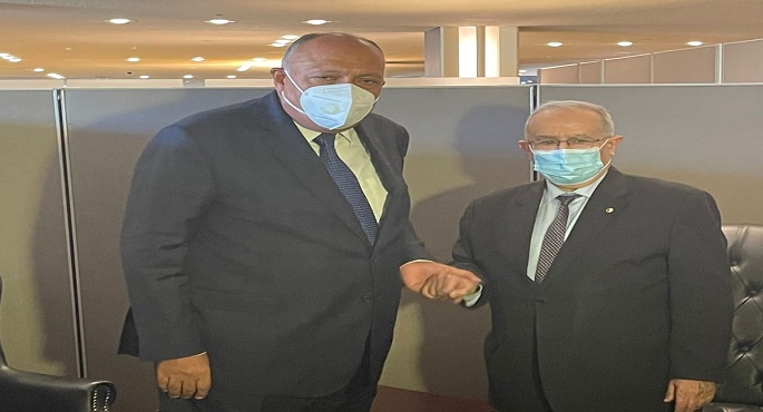 وزير الخارجية الجزائري: بحثت مع شكري أهم القضايا على الساحتين العربية والأفريقية